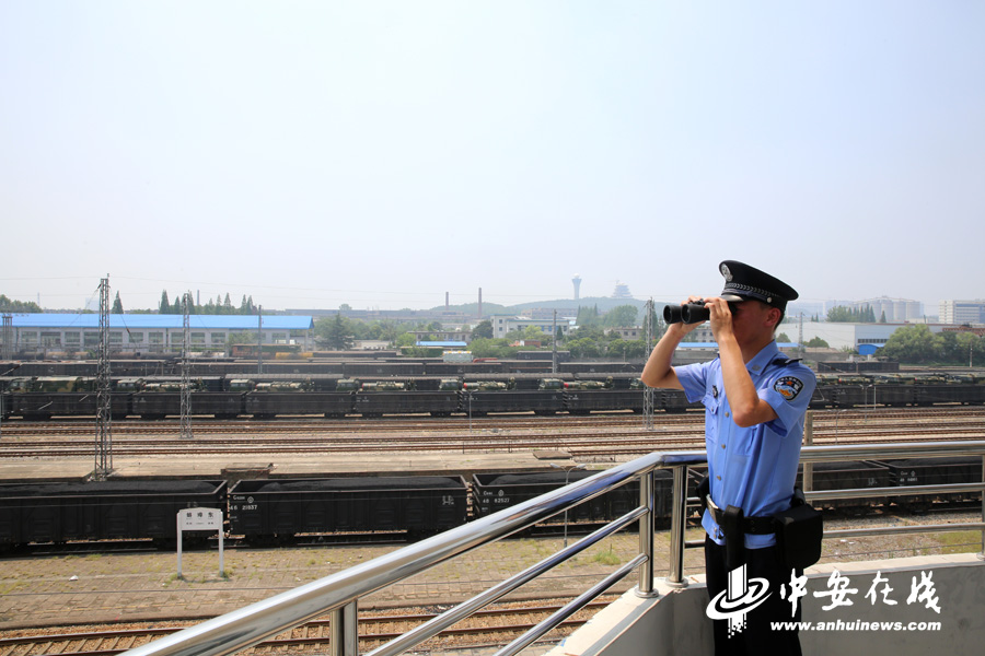 ���ߜ��µĈ��ء������µľ��Mվ���o��